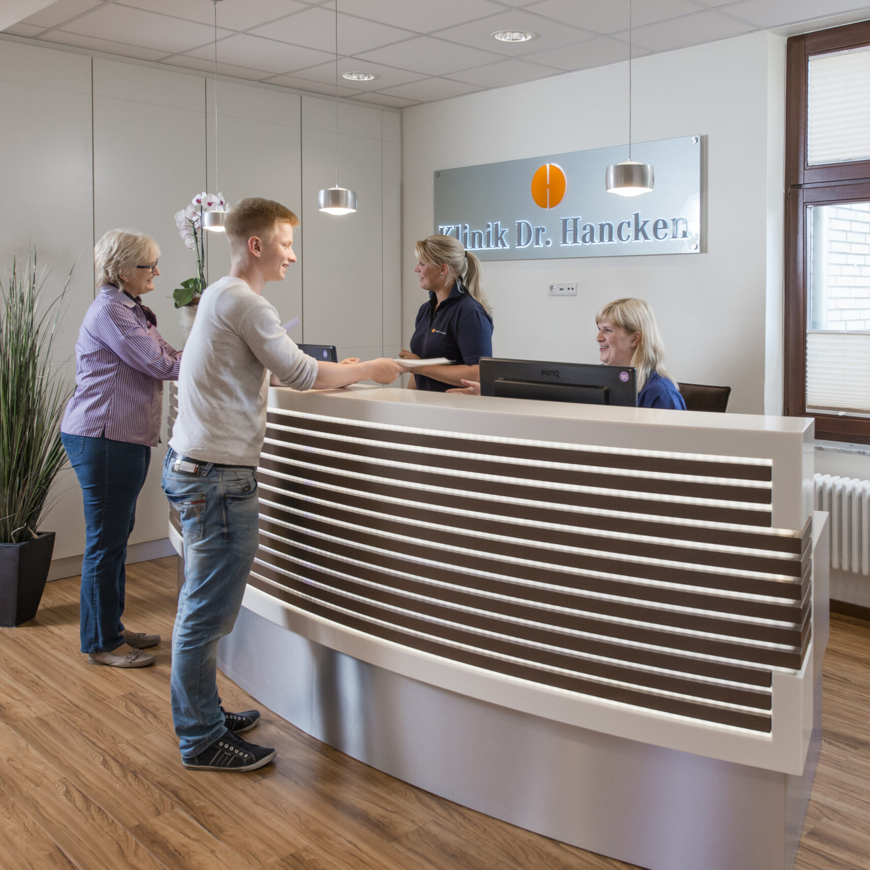 Ein Foto der Roentgen Anmeldung in der Klinik Dr. Hancken.