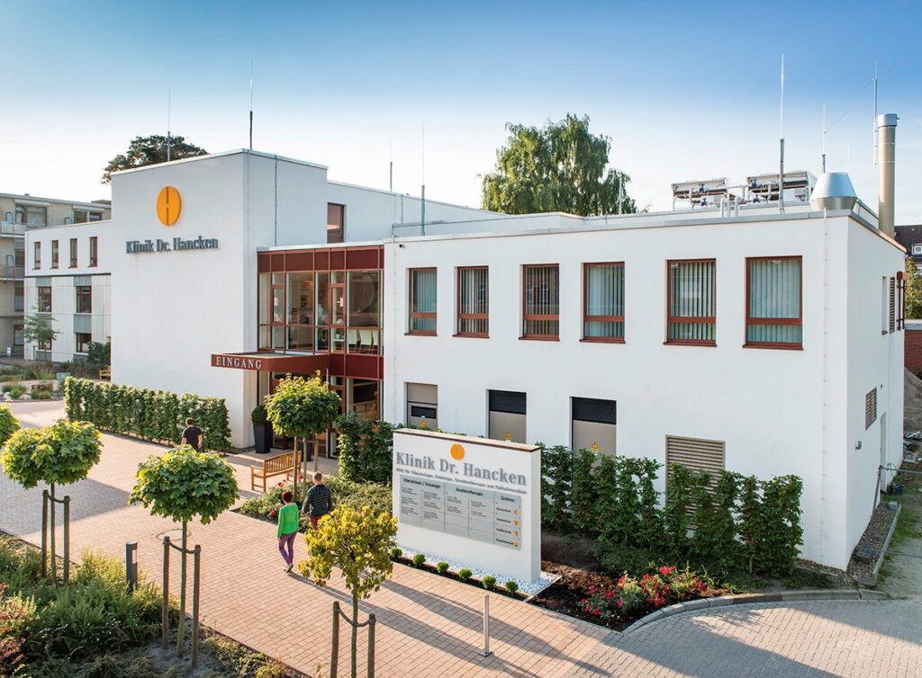 Eine Außenansicht der Klinik Dr. Hancken in Stade